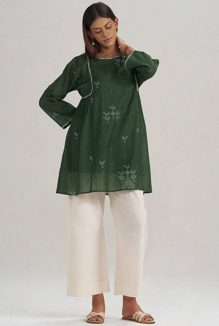 Mehndi green hand-printed mul-mul tunic