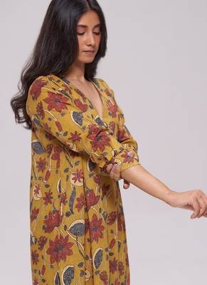 Mustard and brick red floral kurta and stripe bottom set 5