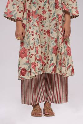 Vintage beige and rose floral print kurta and stripe bottom set 5