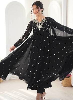Black embroiderey work georgette kurta set 1