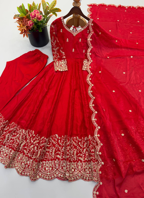 Red sequins & coding work fendi silk gown set 5