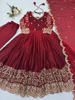Maroon sequins & coding work fendi silk gown set 5