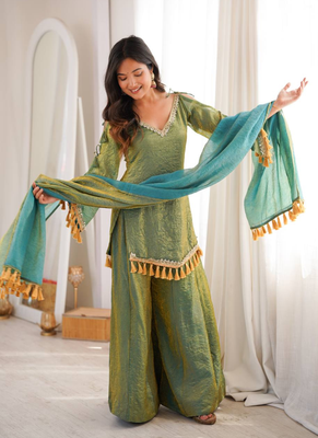 Green mirror work lace border crush silk kurta palazzo set 1