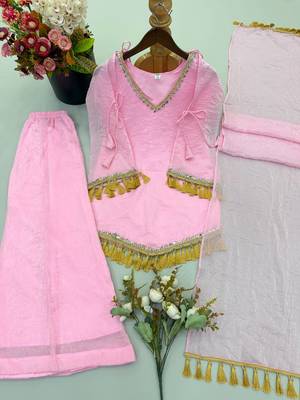 Pink mirror work lace border crush silk kurta palazzo set 5