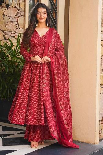 Red digital printed cotton kurta plazzo dupatta set for women