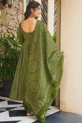 Green digital printed cotton kurta plazzo dupatta set for women
