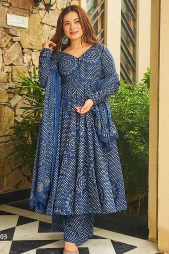 Blue digital printed cotton kurta plazzo dupatta set for women