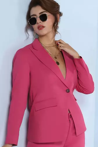 Peaked lapel collar single breasted blazer