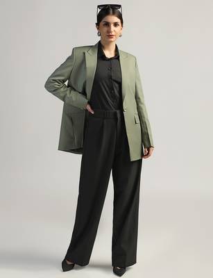 Single breasted notched collar longline blazer 4