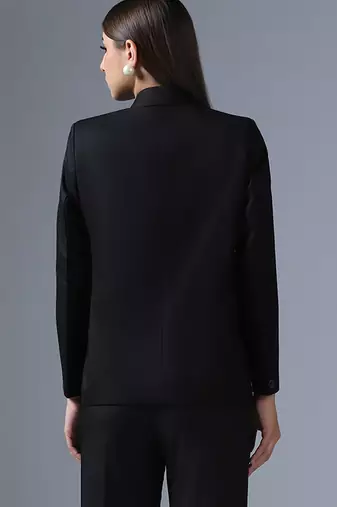 Single-breasted formal blazer