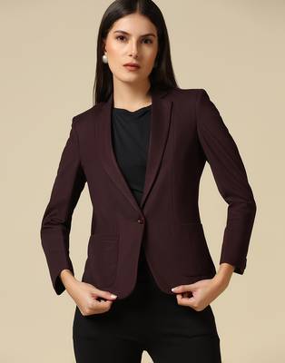 Women maroon single breasted blazer 1