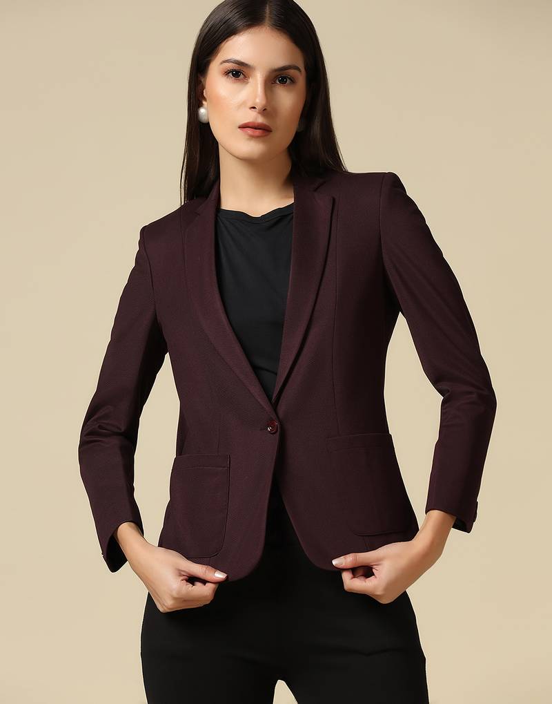 Women maroon single breasted blazer