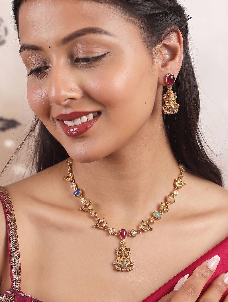 Temple multicolor necklace set with earrings for women
