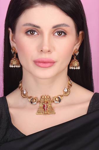 South indian necklace set with temple motif for wedding wear