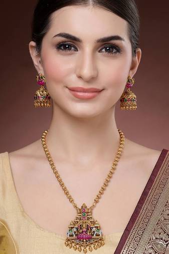 Gold plated temple mala necklace with earrings