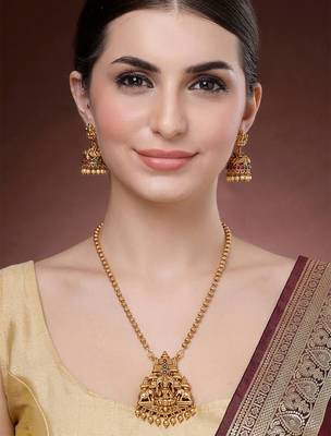 Gold plated temple mala necklace with earrings 1