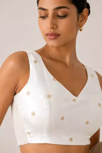 White butti work padded capri silk side smocked stretchable