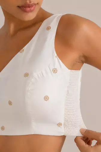 White butti work padded capri silk side smocked stretchable