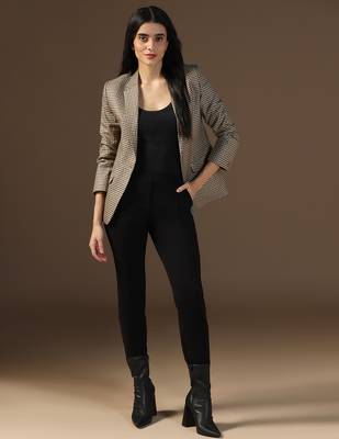Women brown multi check blazer 4
