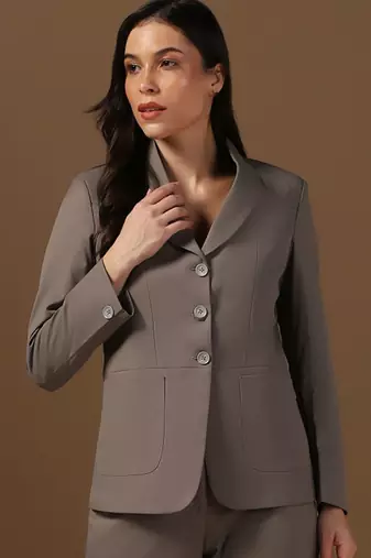 Single-breasted shawl collar formal blazer