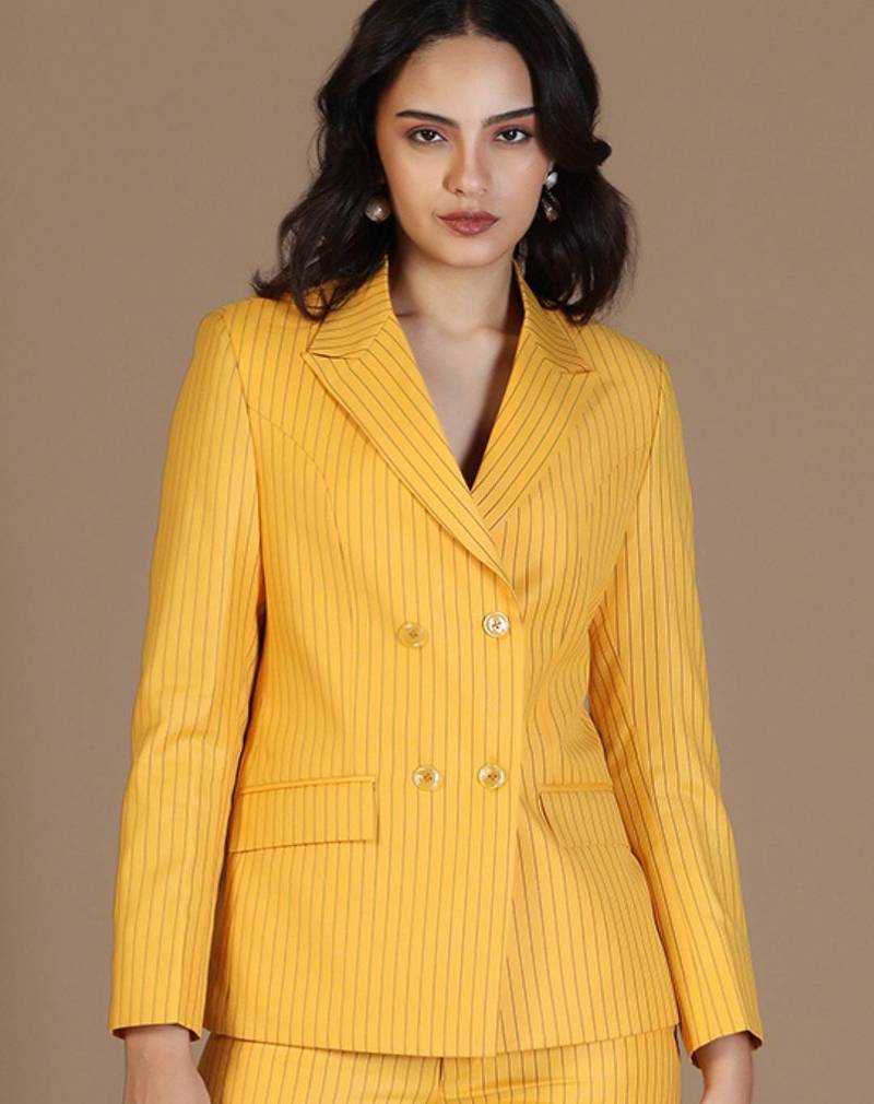 Striped peaked lapel collar double breasted formal blazer