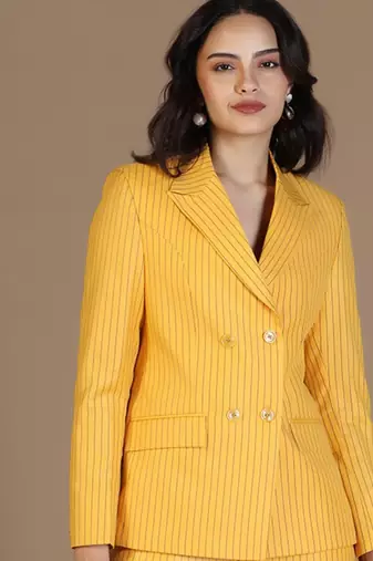 Striped peaked lapel collar double breasted formal blazer