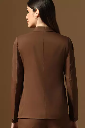 Brown single breasted blazer