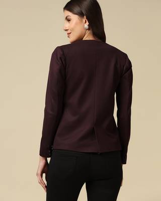 Women maroon single breasted blazer 3