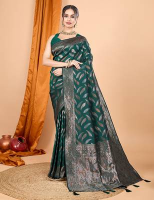 Dark green zari work border pure silk saree with blouse 2
