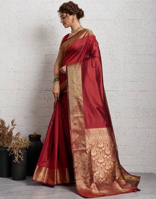 red golden zari border silk blend saree with blouse 3