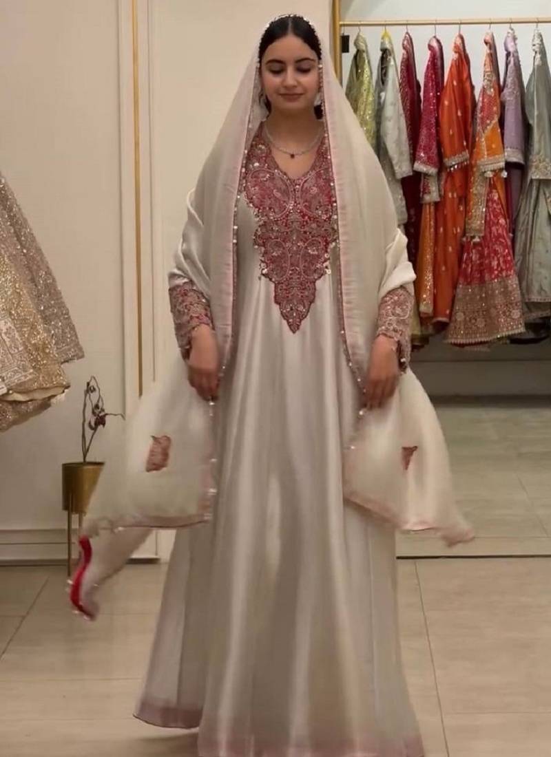 Cream heavy soft organza party wear embroidery suit set