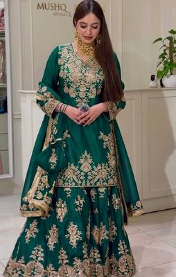 Green heavy natural silk party wear embroidery suit set 3