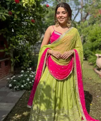 Women   s Flared Lehenga Set With Rani Pink Embroidered Top & Dupatta