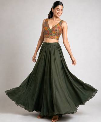 Multi coloured woven design brocade saree blouse 3
