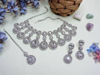 White rhodium premium designer american diamond and stone work necklace set 2