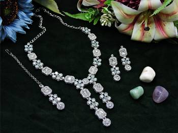 White rhodium premium designer american diamond and stone work necklace set 2