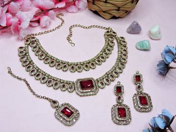 Maroon yellow gold premium designer american diamond and stone work necklace set 2