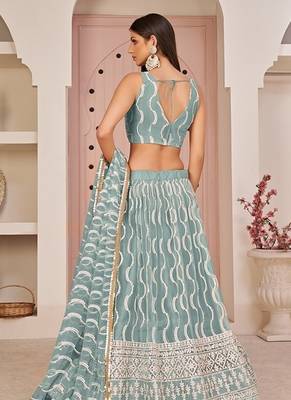 Sea Green Net Embroidered & Zari Work Semi Stitched Lehenga Choli 4