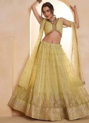 Yeelow Net Embroidered & Zari Work Semi Stitched Lehenga Choli 2
