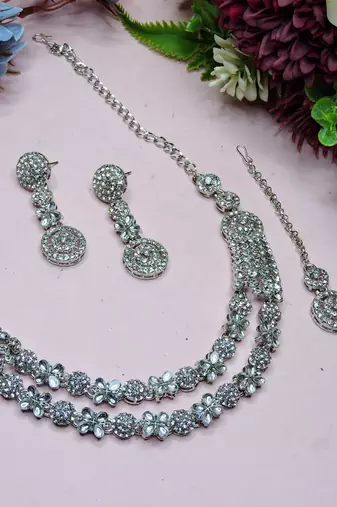 White rhodium premium designer american diamond and stone work necklace set