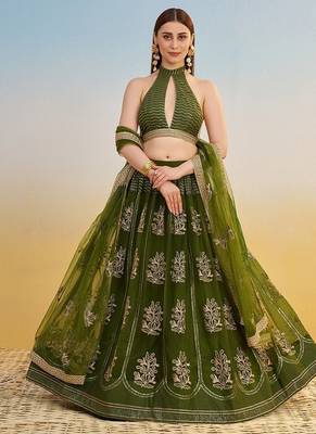 Green Net Embroidered & Thread Work Semi Stitched Lehenga Choli 2