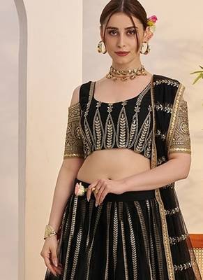 Black Net Embroidered & Zari Work Semi Stitched Lehenga Choli 3
