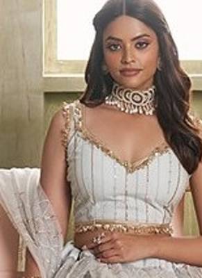 White Net Embroidered & Thread Work Semi Stitched Lehenga Choli 2
