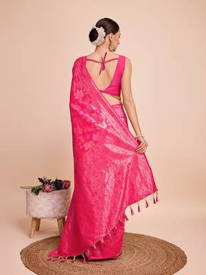 pink copper zari work silk blend saree with blouse 4
