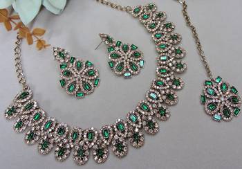 Green yellow gold premium designer american diamond and stone work necklace set 3