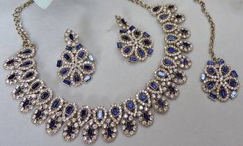 Blue yellow gold premium designer american diamond and stone work necklace set 3