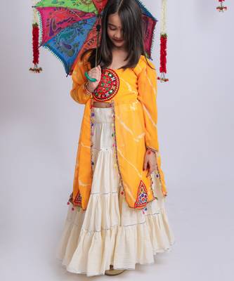 Navaratri special gota patti work lehenga with gamthi patch & cowrie lace work top for kids 2
