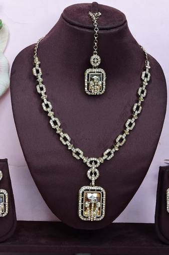 Gold yellow gold premium designer american diamond and stone work necklace set