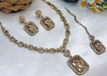 Gold yellow gold premium designer american diamond and stone work necklace set 3