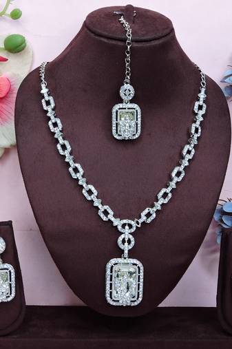 White rhodium premium designer american diamond and stone work necklace set